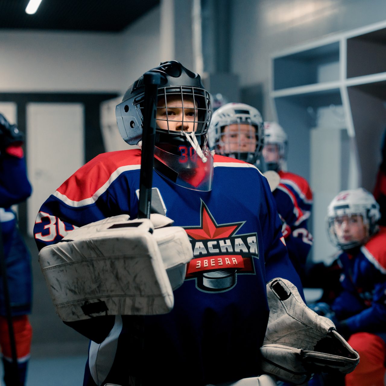 4 Reasons Germs Thrive in Locker Rooms
